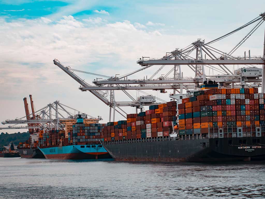 Transport robe iz Kine